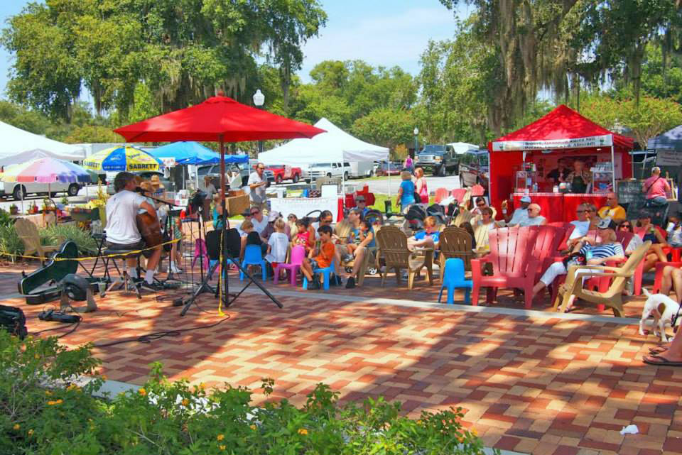 Winter Garden farmers market fun after Her Mejesty cleans for you!